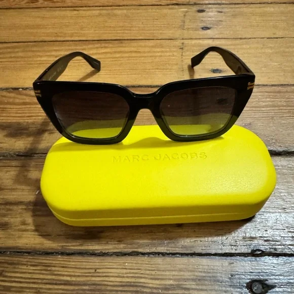 Marc Jacobs Grey Shaded Square Ladies Sunglasses MJ 1083/S 0807/9O 52 - Picture 4 of 6